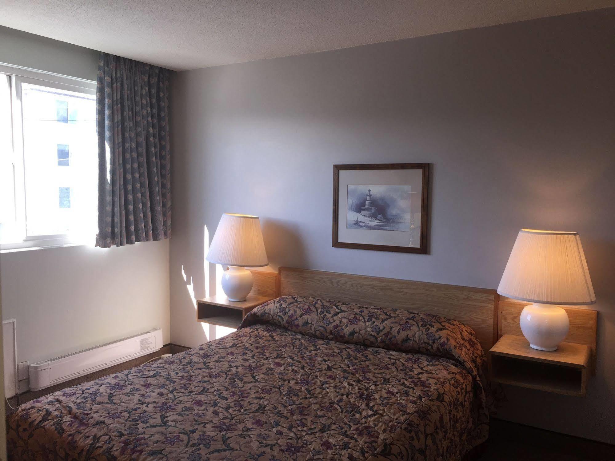 Tyee Village Motel Port Alberni Exteriér fotografie
