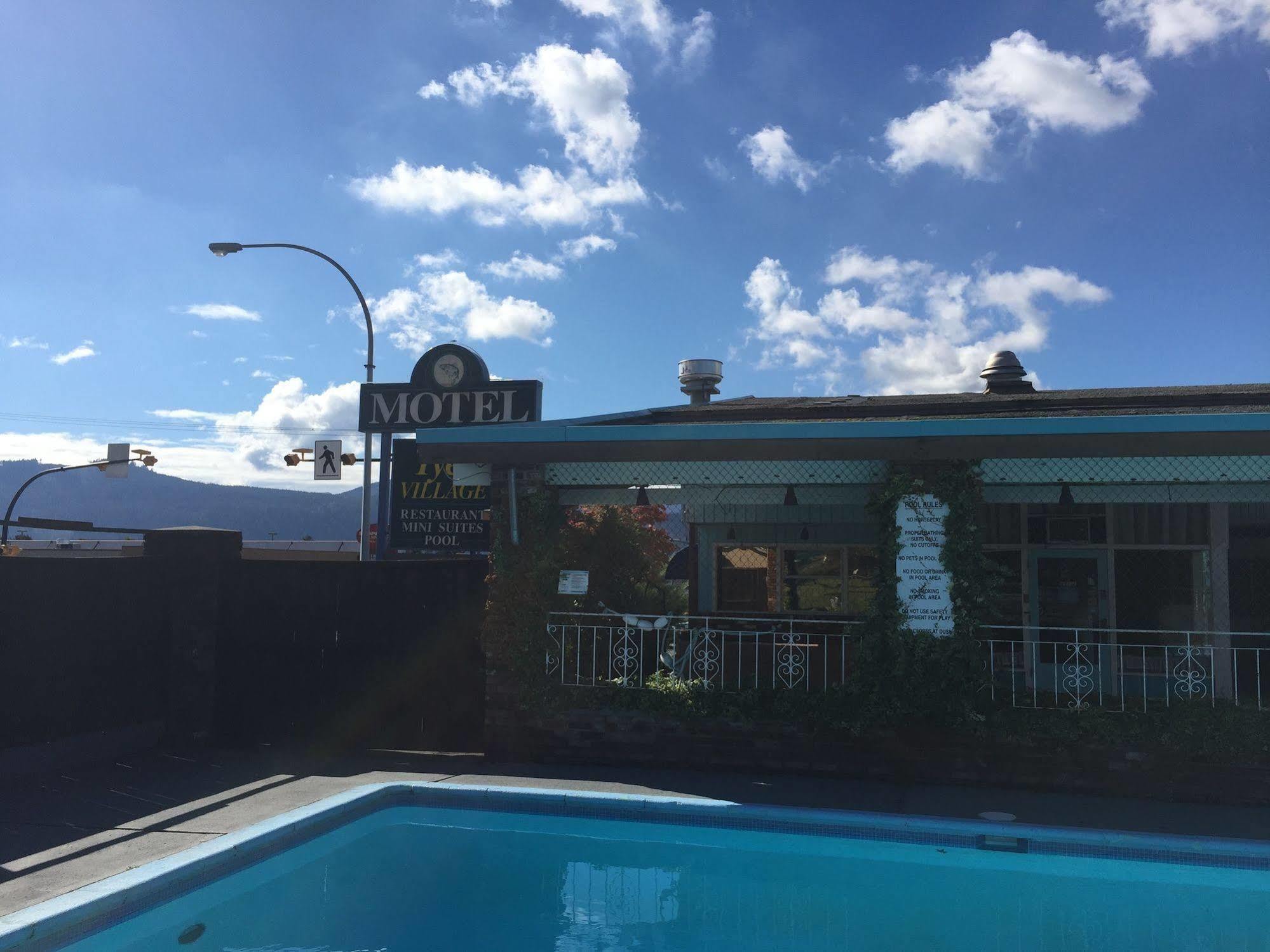 Tyee Village Motel Port Alberni Exteriér fotografie